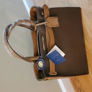 Adrienne Vittadini Workbook tote with padded Sleeve